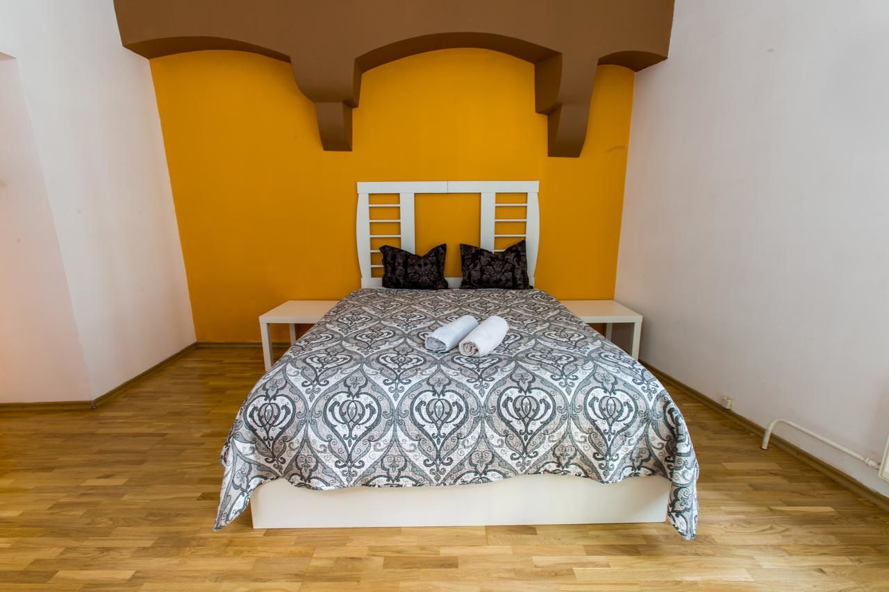 Хостелы Old Town Hostel Alur Таллин